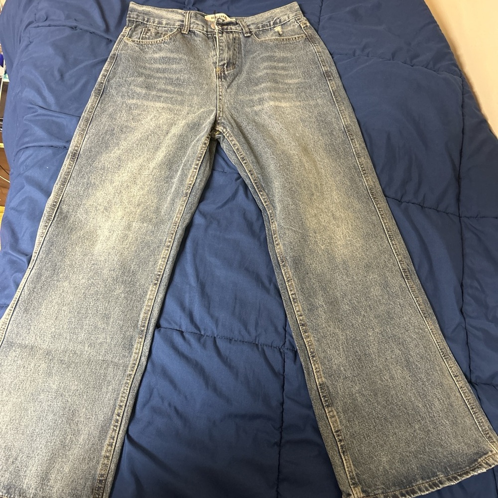 REALTAKAI Blue Washed jeans, Straight/Wide leg fit.